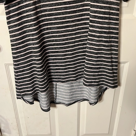 Womens size 3 SS Torrid Sweater - Picture 4 of 4